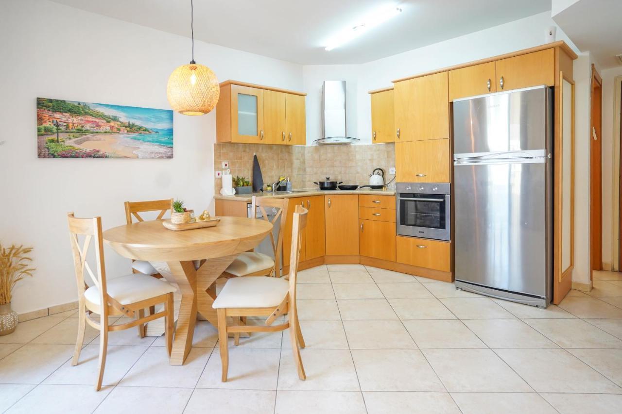 Two Bed Room Apartment 5 Min Walk To The Beach Eilat Ngoại thất bức ảnh