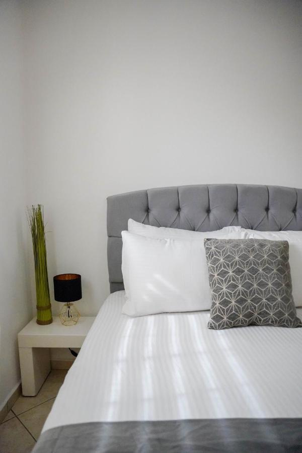 Two Bed Room Apartment 5 Min Walk To The Beach Eilat Ngoại thất bức ảnh