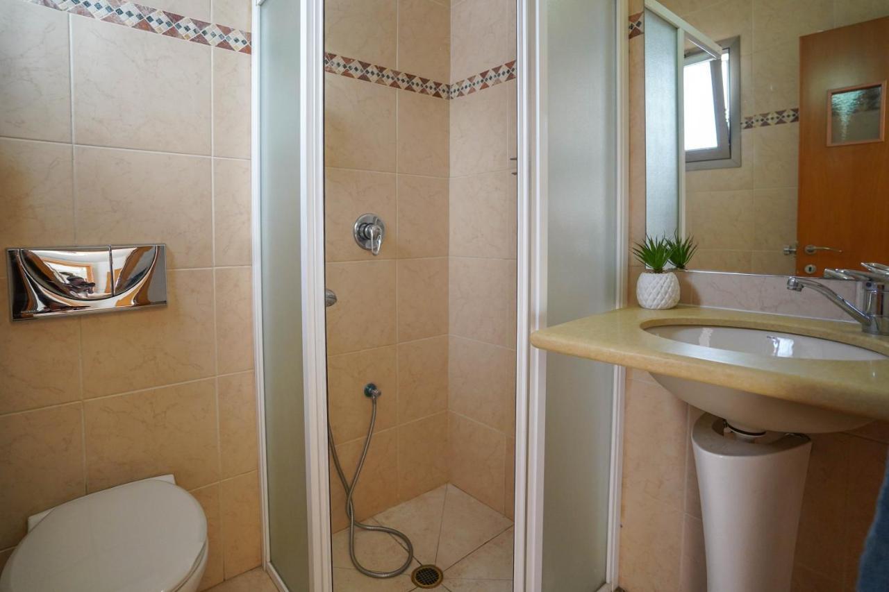 Two Bed Room Apartment 5 Min Walk To The Beach Eilat Ngoại thất bức ảnh