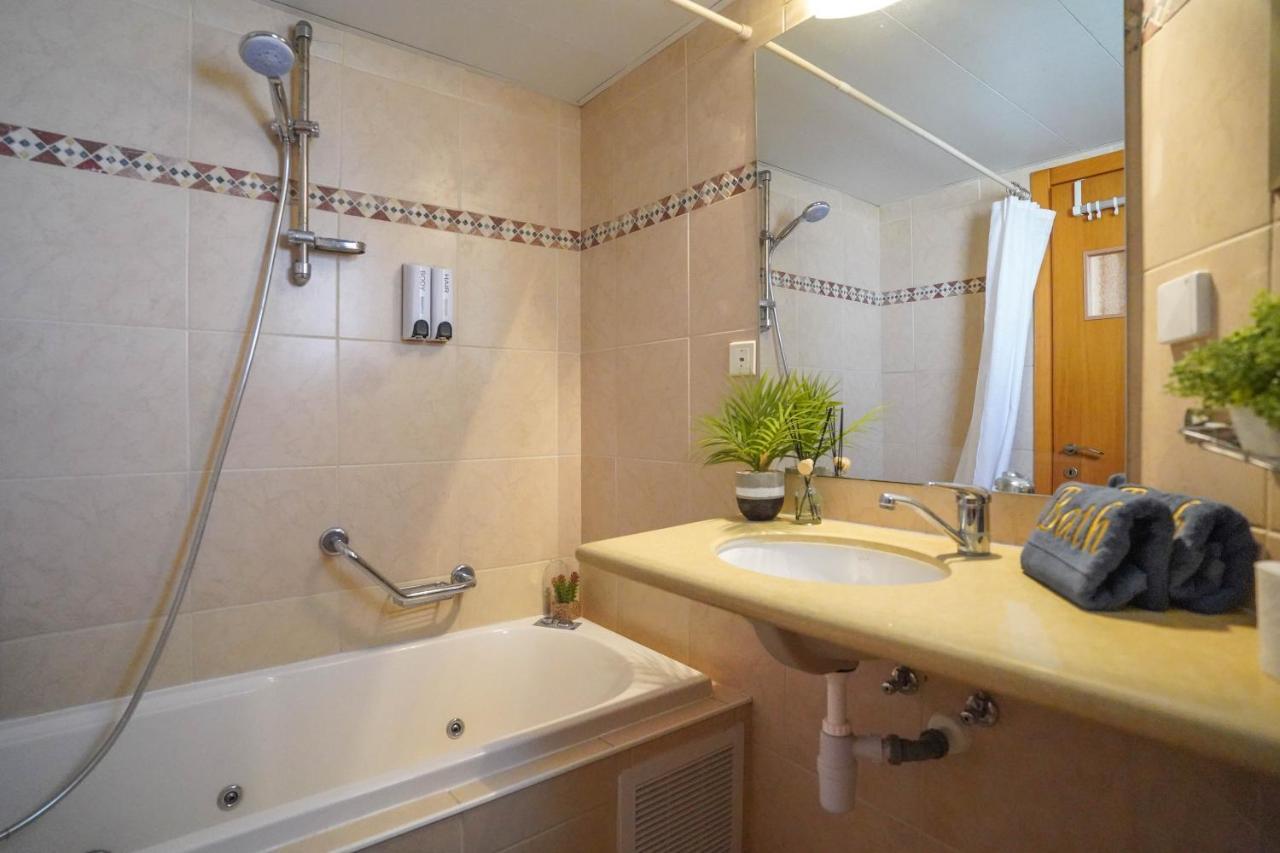 Two Bed Room Apartment 5 Min Walk To The Beach Eilat Ngoại thất bức ảnh