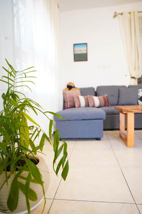 Two Bed Room Apartment 5 Min Walk To The Beach Eilat Ngoại thất bức ảnh